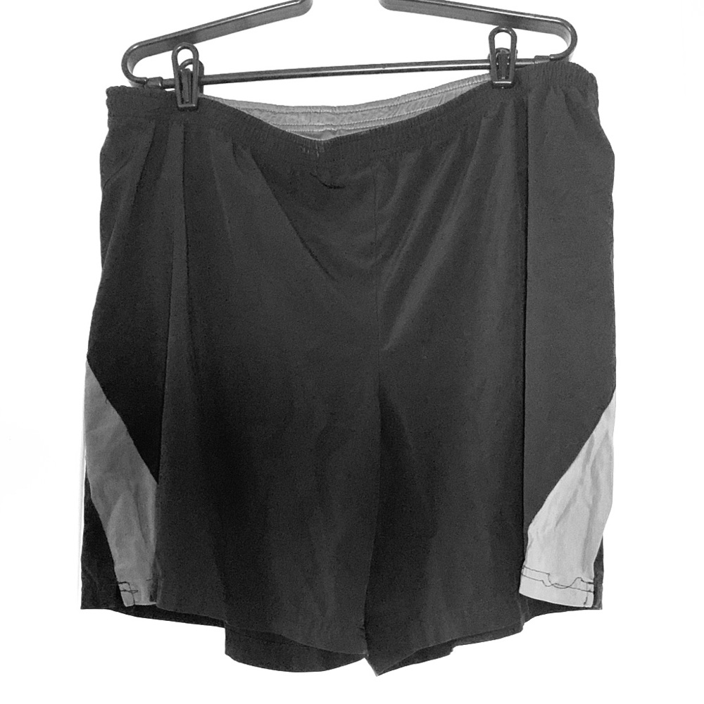 Men’s Nike black grey shorts